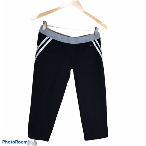 Ph8. Striped Activewear Capris , L , EUC - Picture 1 of 3